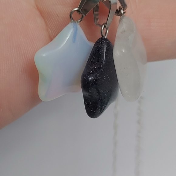 925 Gemstone Starfish Necklace - Picture 4 of 10